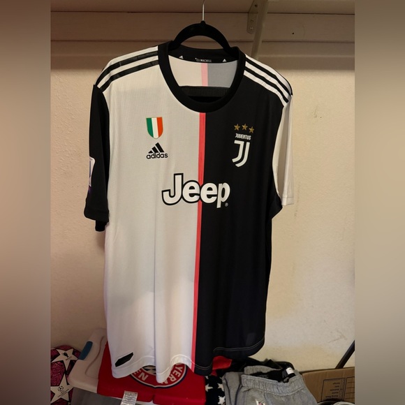 Original Juventus Turin Jersey #7 Cristiano Ronaldo - Picture 2 of 5